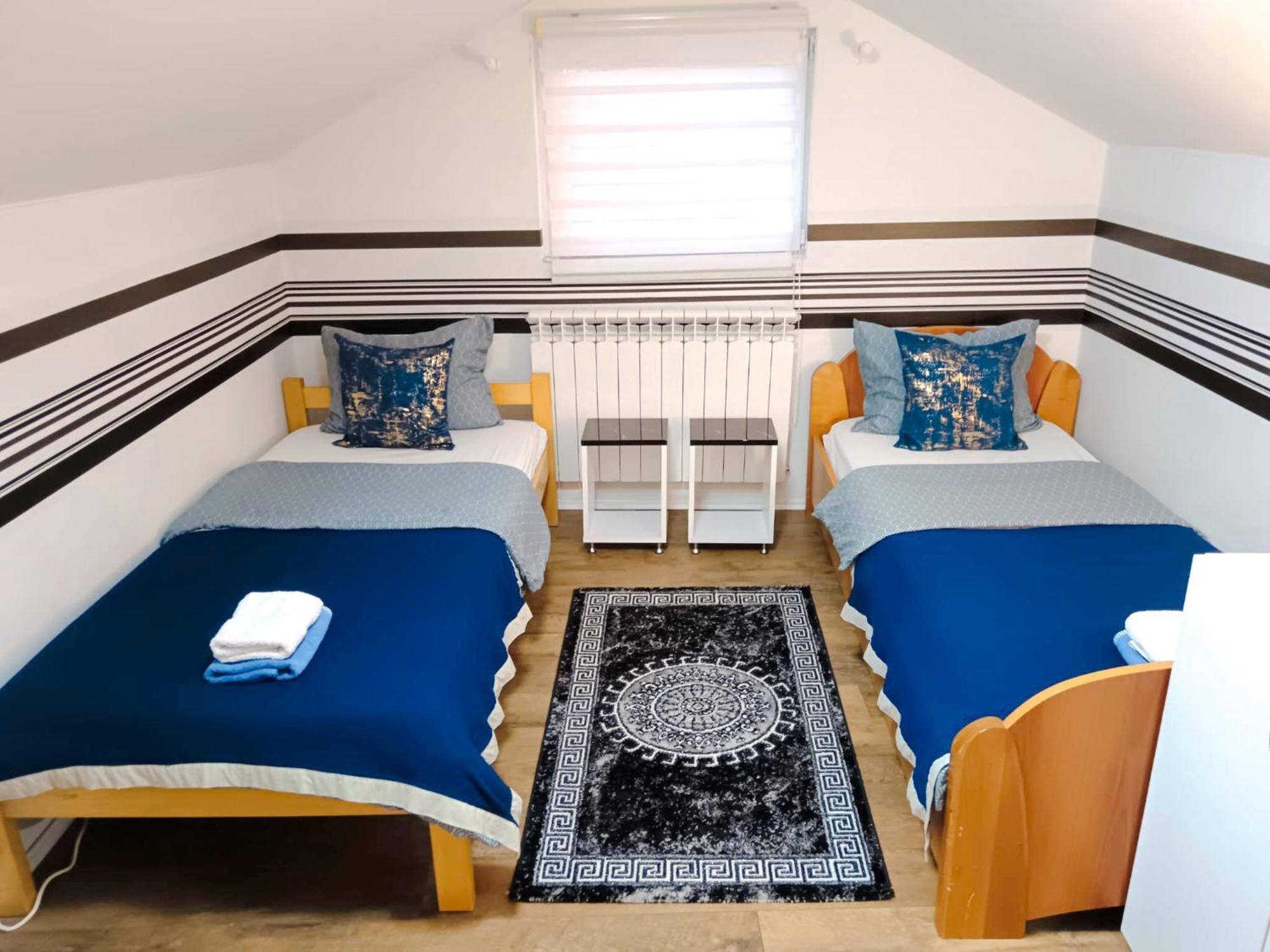 Easy Check In Apartments 021 Vladika Нови Сад Екстериор снимка